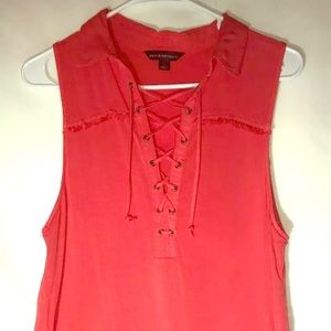 ROCK & REPUBLIC Coral  Medium V-NECK TUNIC Lace-Up